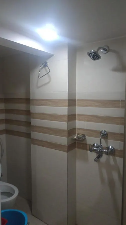 Rudransh P.Guest House فاراناسي 0*,  الهند